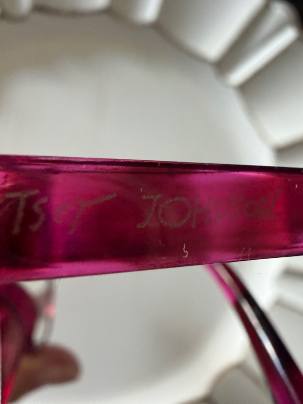 Fuchsia Cat Eye Sunglasses - Picture 3 of 3